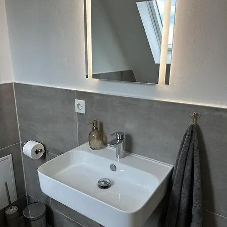 Apartment Deluxe *