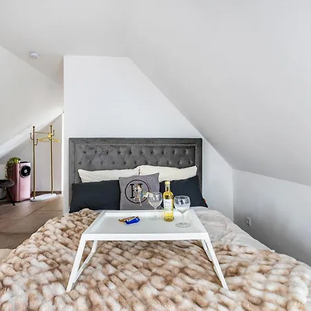 Apartment Deluxe